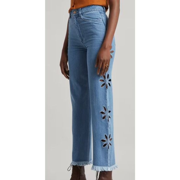 Tach x Free People Sz XS Blue Jazmin Cut-Out Flower Embroidered Denim Jeans - Picture 11 of 12